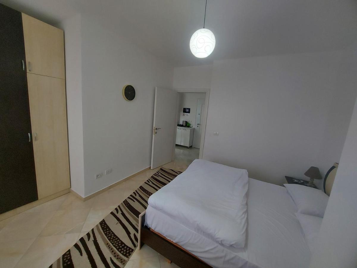 Bral Apartment 7 - Two-Bedroom With Seaview Durrës Exterior foto